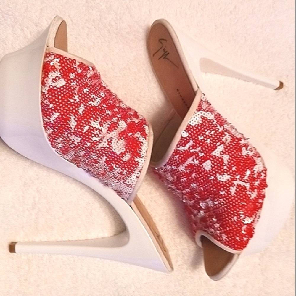 BNIB Giuseppe Zanotti Rosina Sequin Embellished Heels Slides